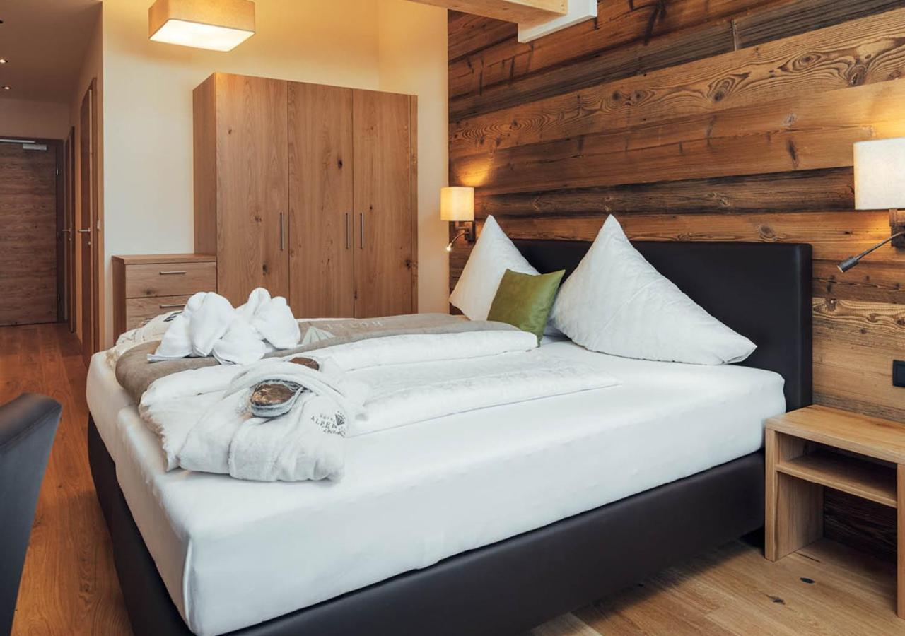 Hotel Garni Alpenjuwel Residenz Serfaus Pokoj fotografie