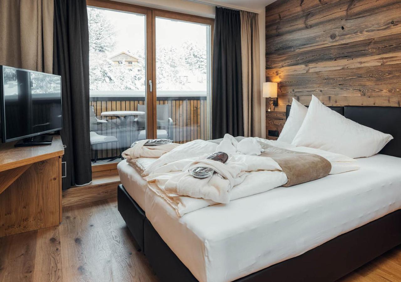 Hotel Garni Alpenjuwel Residenz Serfaus Pokoj fotografie